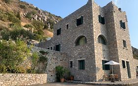Vatoulia House